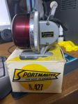 Spinning reel, Sportmaster No.427. made in Japan