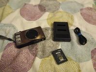 Nikon Coolpix + Fodral + Laddare + 1 Extra-Batteri 