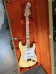 Fender Yngwie Malmsteen Stratocaster 2023