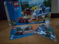 Lego City polisbil med hundar och tjuv