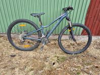 Specialized jynx 27,5 tum Ramstorlek xs