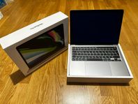 MacBook Pro M2 8GB/256GB (sönder skärm)