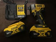 dewalt slagskruvdragare med batterier o laddare