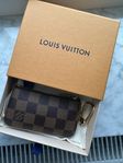 Louis Vuitton key pouch 