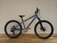 24-tums hardtail för barn mellan 120 cm och 145 cm