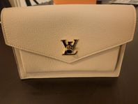 Louis Vuitton mylockme chain pochette 