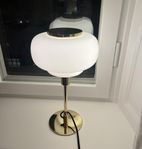 Bordslampa från Mio ”Preston” - nyskick