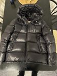 moncler Ecrins size 3 svart