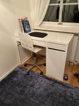 Ikea Micke skrivbord med stol