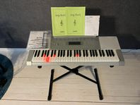 Casio LK-280 Keyboard med Stativ