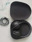 Bose Noise Cancelling Headphones 700 (svart)  nästan helt n