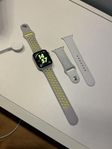 Apple Watch SE 44mm