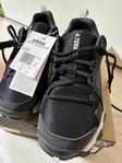 adidas Terrex hiking skor st 36 2/3. Helt nya, taggar kvar