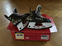 CCM Supertacks AS3 PRO SR 7 D (stl ca 41/42)