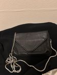 FILIPPA K TYRA CLUTCH BLACK LEATHER