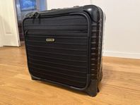 RIMOWA kabinväska