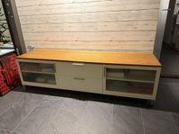 Mediabänk/ sideboard