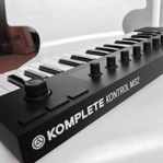 KOMPLETE Kontrol MIDI