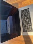 Macbook Pro 15" i9 2.4GHz 32GB 1TB