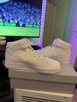 Nike air force 1 07’ mid High strl 42