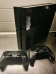 Playstation 4 med 2 kontroller och 6 spel