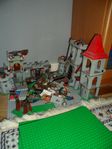 Lego med skepp och slott