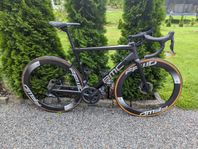 BMC TEAMMACHINE SLR2 FFWD 