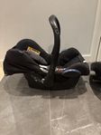 Babyskydd Maxi Cosi CabrioFix med basenhet