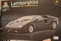 Lamborghini Countach 25th Anniversary Modell Kit 1:24