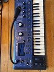 Novation MiniNova