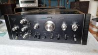 Sansui AU-9900 helrenoverad förstärkare 