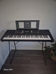 Yamaha PSR-E373 Keyboard/piano 