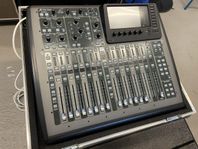 Behringer X32 Compact med case