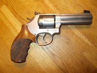 smith & wesson 686-5 4tum