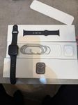 Apple Watch Series 8 - Stainless Steel 45mm Cellular