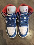 Nike Air Jordan 1. Stl.37,5