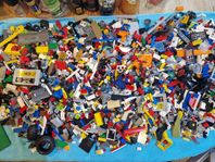 Lego ca 17 Kg // Mixat / Blandat // Se bilderna