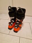 Slalompjäxor Salomon QST 70 T