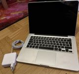 MacBook Pro 13,3”