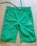 Shorts Hummel storlek 122 se även andra annonser