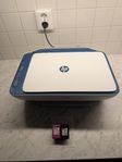 HP Deskjet 2721e skrivare.  Wifi Appstyrd Relativt ny.