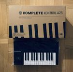 Native Instruments KOMPLETE KONTROL A25