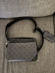 Louis Vuitton Trio Messenger Bag