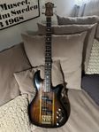 BC Rich Eagle Bass