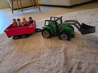 Playmobil traktor med släp och gubbar 