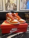 Nike Dunk High Syracuse (2021)