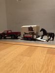 Schleich pick up bil med hästtransport