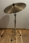 cymbalstativ Pearl med cymbal Zildjian vintage