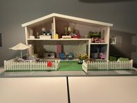 Lundby dockhus med trädgård 