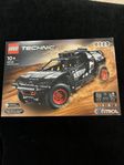 LEGO Technic Audi RS Q e-tron 42160